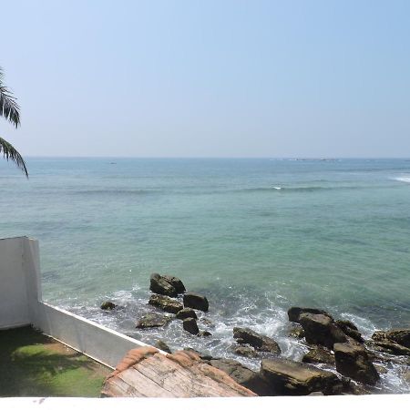 Galle Henna Beach House Unawatuna Extérieur photo
