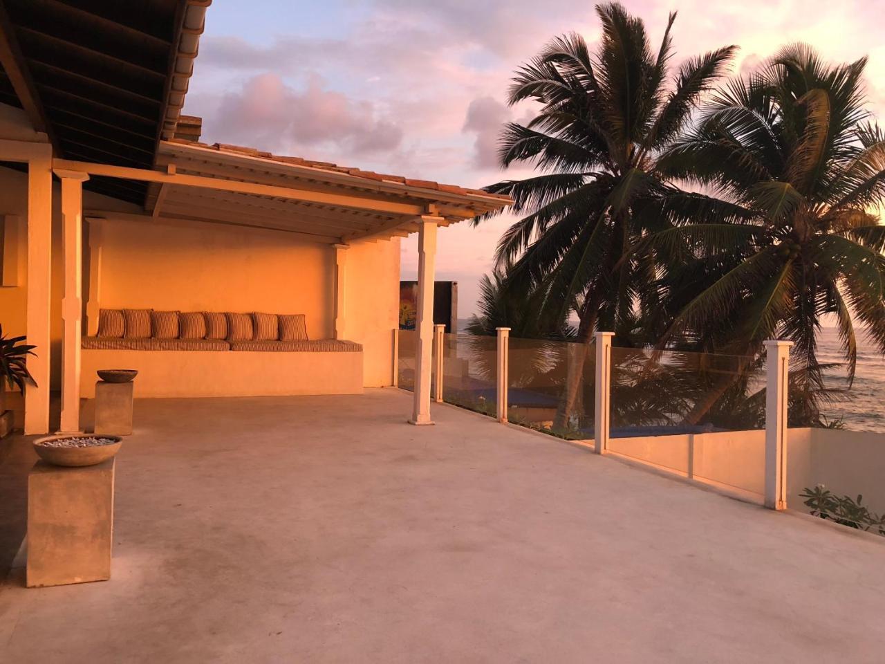 Galle Henna Beach House Unawatuna Extérieur photo